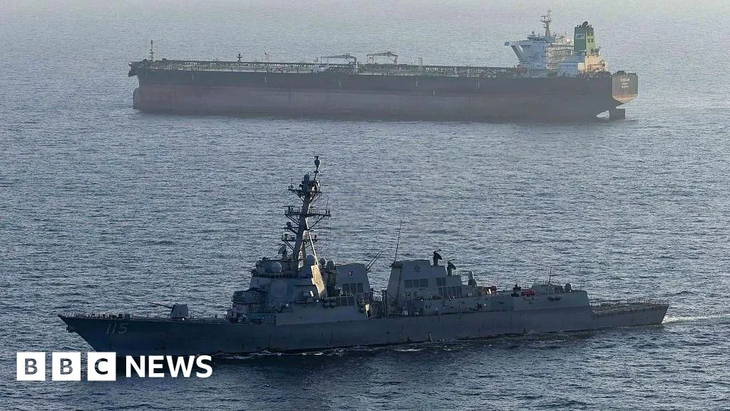 Iran and US trade strikes, shattering brief lull in fighting