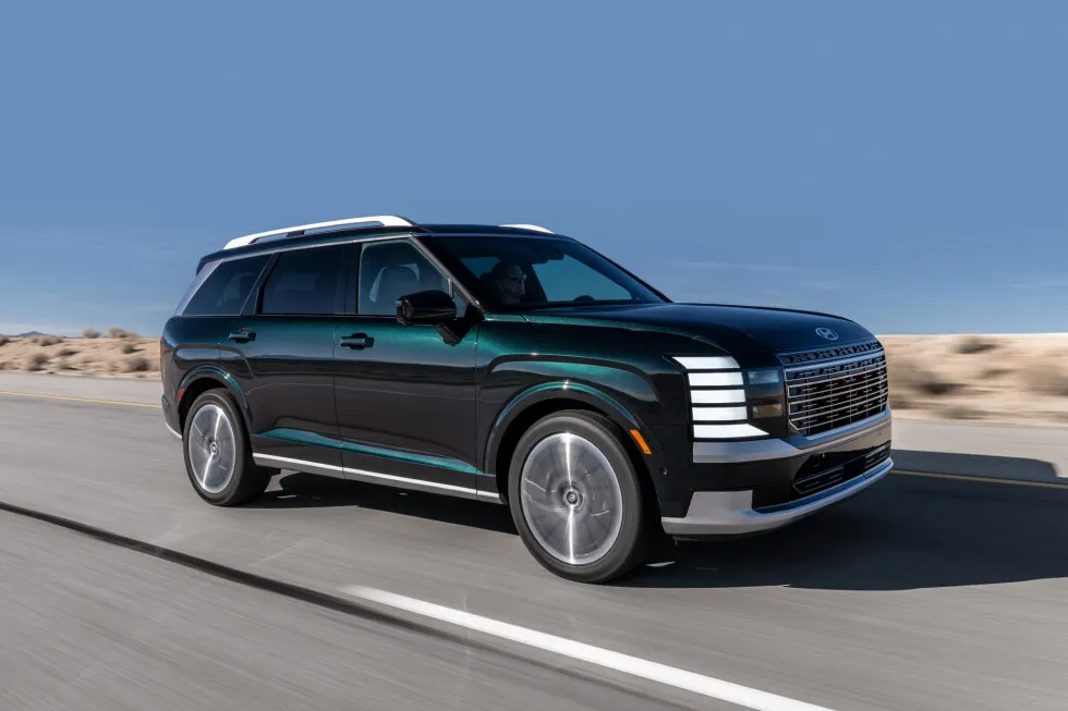 The 5 best midsize three-row SUVs, according to Edmunds