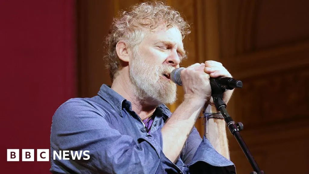 Oscar-winning songwriter Glen Hansard killed in crash