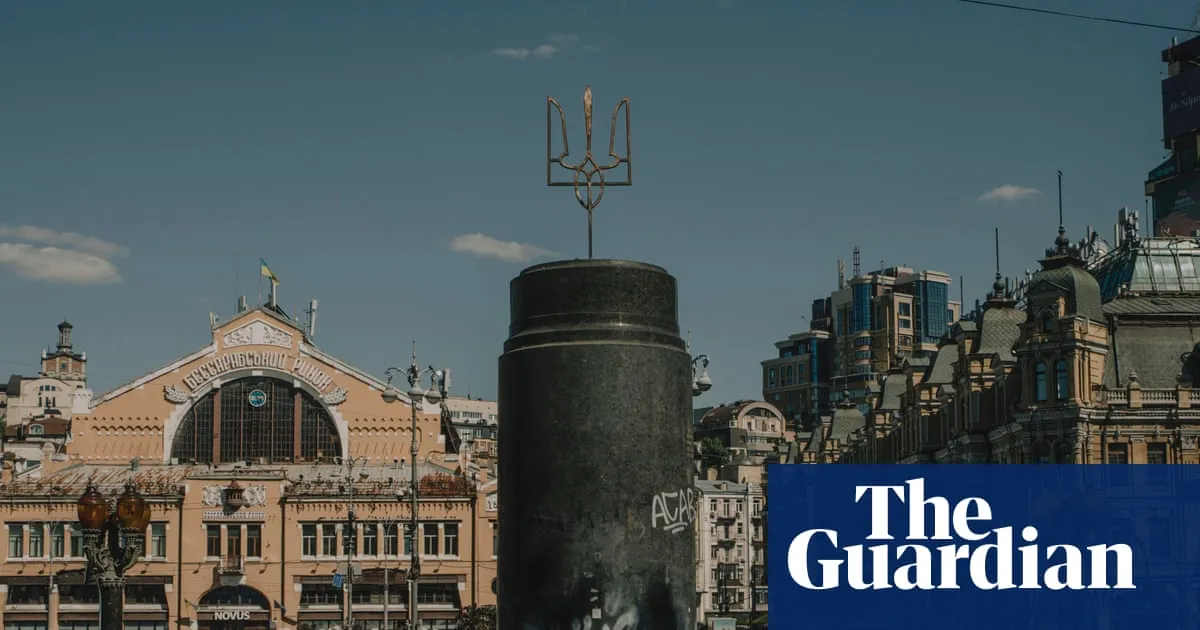 ‘Lenin was an enemy of humanity’: Why Kyiv wants to put Cossack chief statue in place of Soviet leader