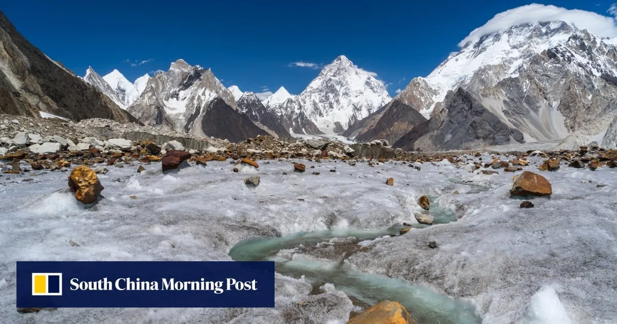 10 missing after avalanche hits Broad Peak expedition in Pakistan