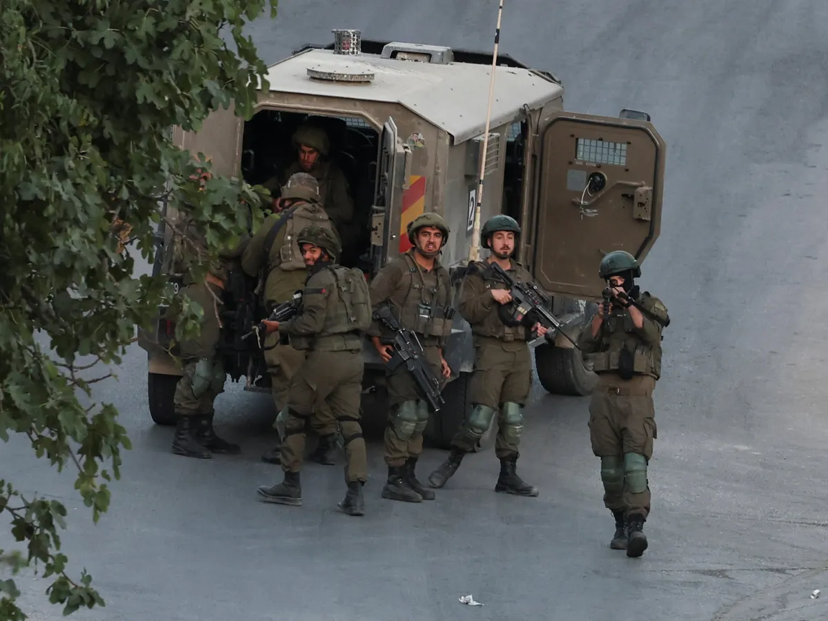 Eleven Palestinians, including children, injured in Israel’s Nablus raids