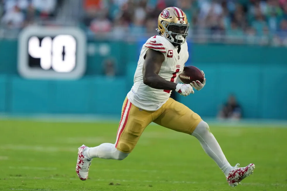 Deebo Samuel returns to the 49ers on a 1-year deal worth up to $7M, AP source says