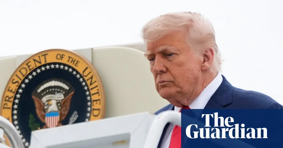 Iran strikes tankers under US escort in Hormuz strait as Trump gathers cabinet to discuss war