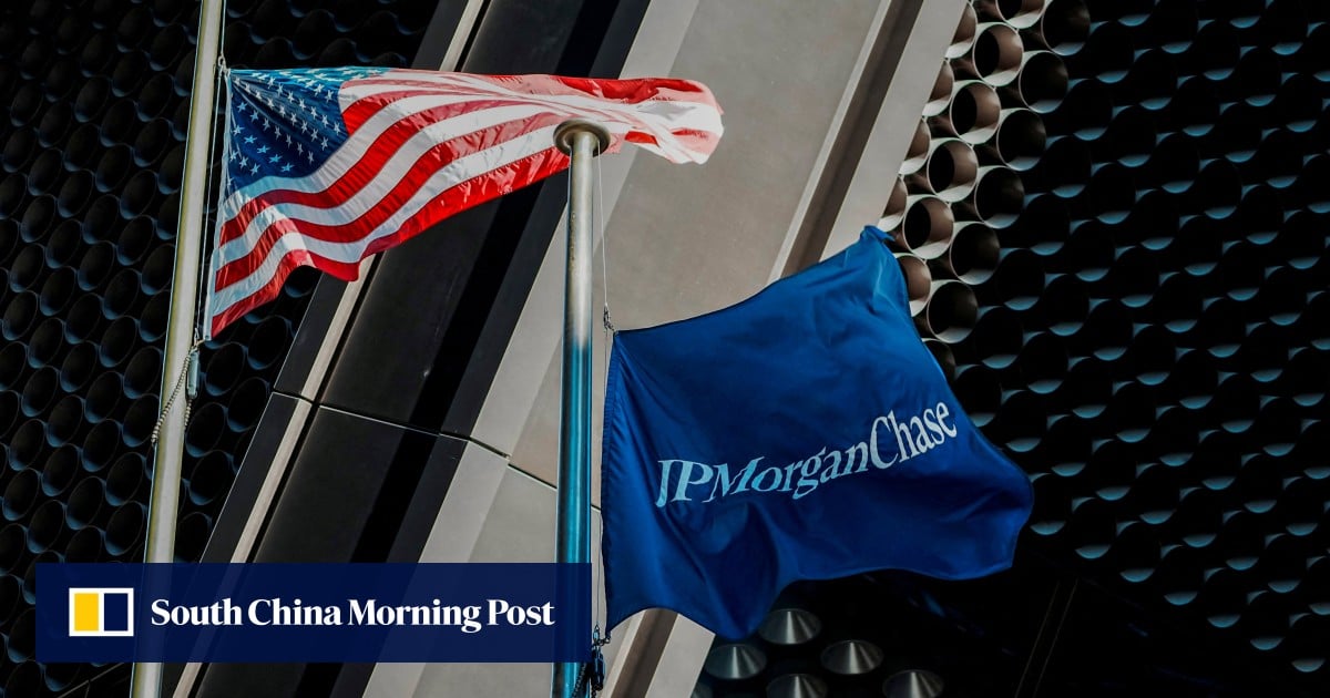 Trump sues JPMorgan, accusing bank of closing his accounts for political reasons