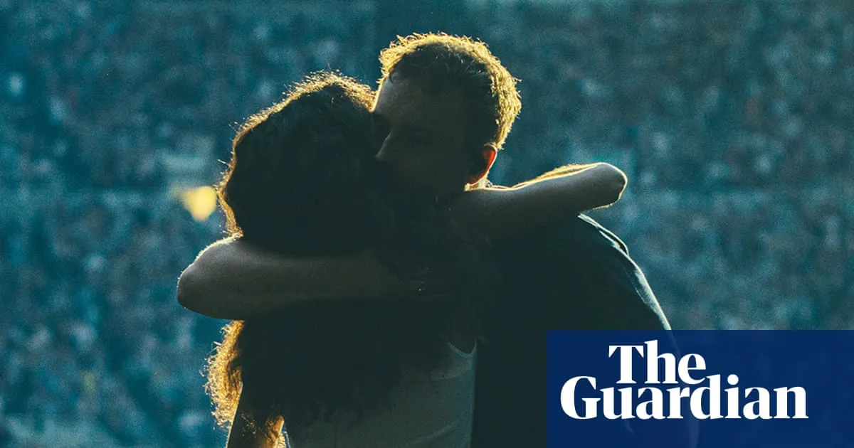 Sam Fender and Olivia Dean’s Rein Me In breaks 73-year record to become longest-running UK No 1 single