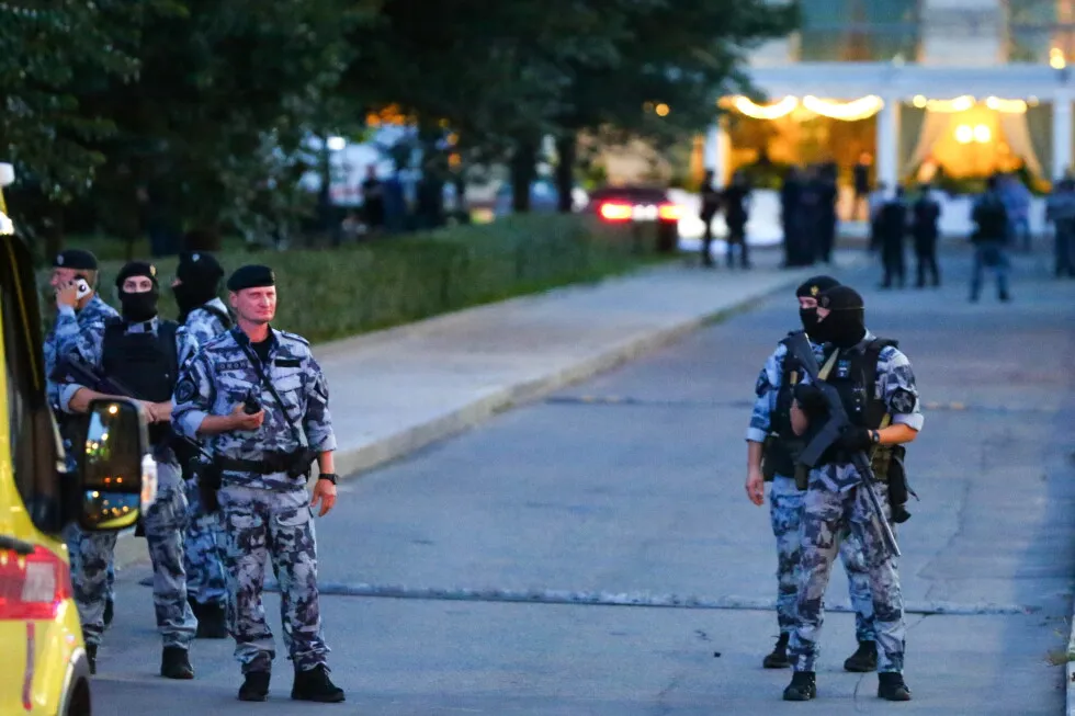 3 people killed, 15 wounded in Moscow restaurant explosion
