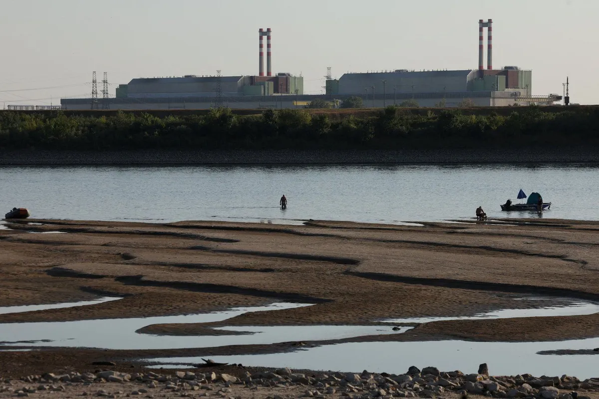 Heatwave forces nuclear shutdown in Hungary