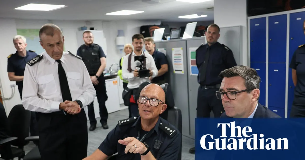 Burnham to be ‘relentless’ on small boat crossings after Ceuta crisis