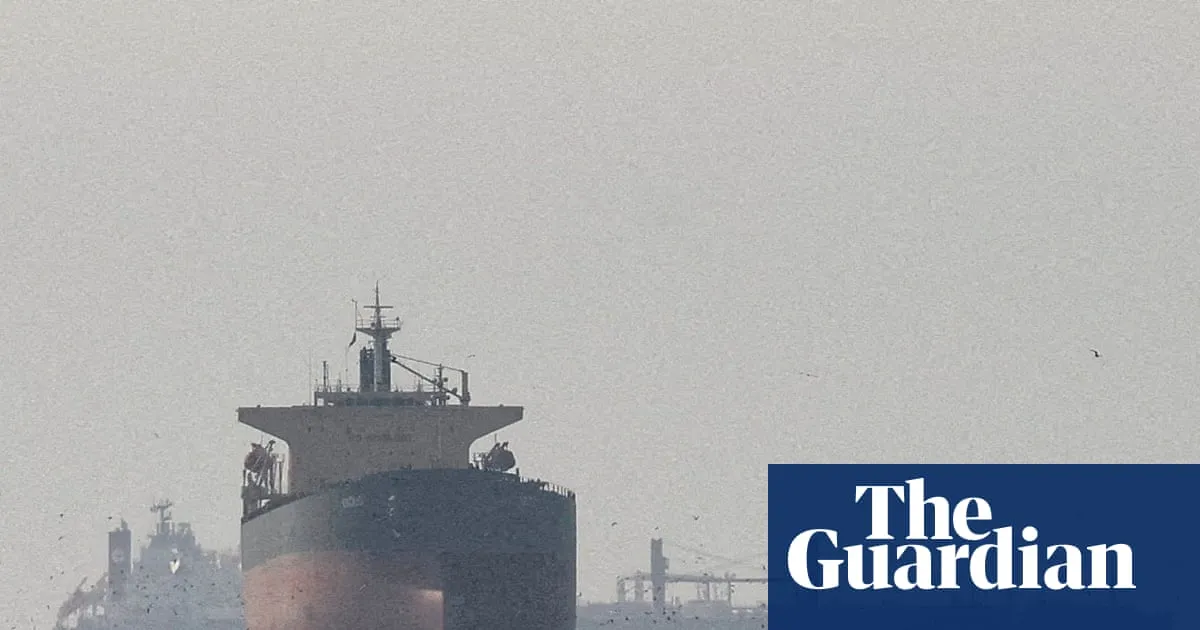 Iran in talks with Oman over shipping route but not US, says Tehran