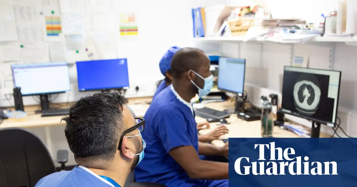 NHS radiographers report rise in overt racist abuse by patients