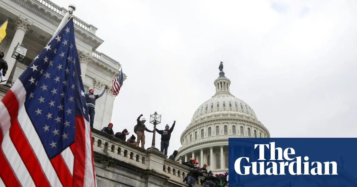 Judge grants DoJ bid to dismiss January 6 cases against rightwing Oath Keepers