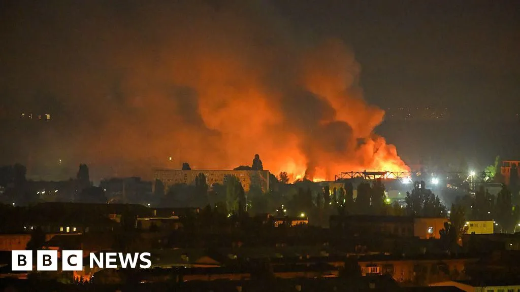 Russian ballistic missile strike on Kyiv kills one and injures others