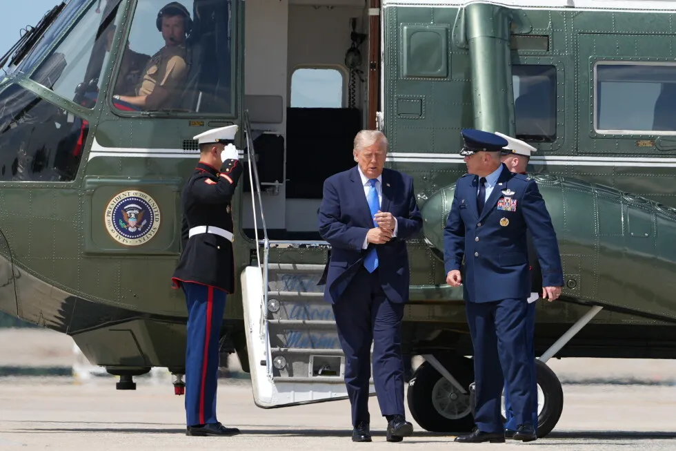 FAA is investigating why a plane was allowed to take off as President Trump’s helicopter approached