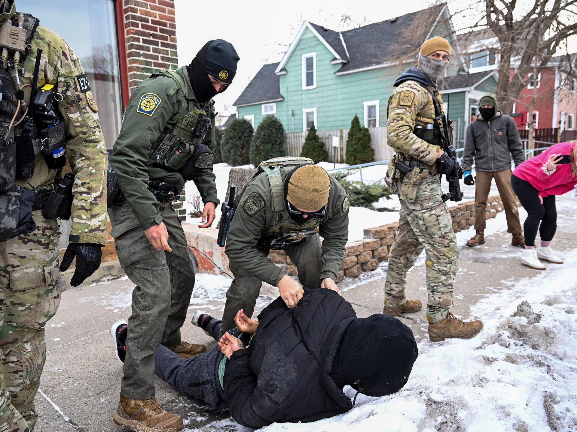 Are ICE agents trained to use ‘deadly force’ and evade lawsuits?