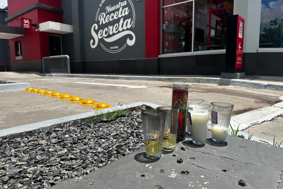 Gunman kills a Mexican social media influencer during a livestream