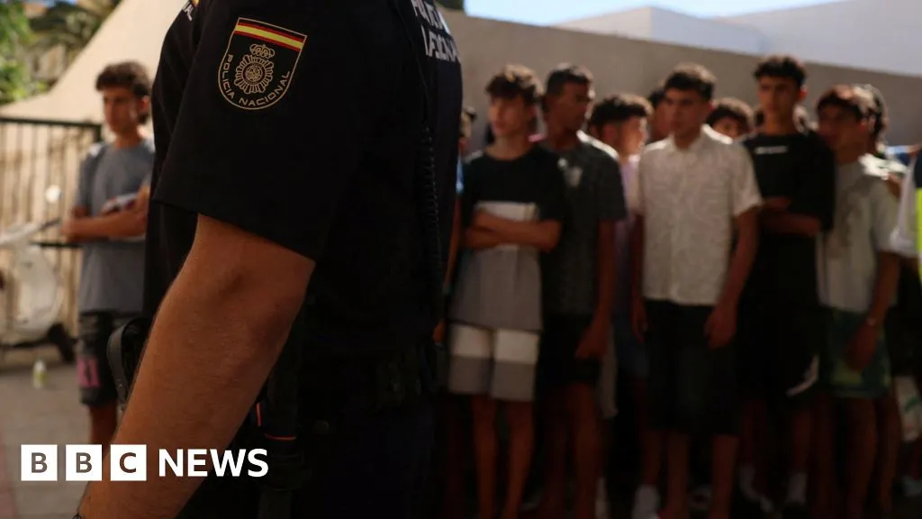 Thousands of migrants still in Ceuta after border crisis, local leader says